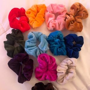 Velvet Scrunchie Pack